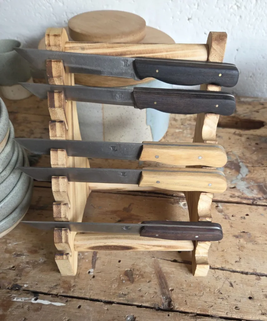 Couteaux de table (Orme rose)